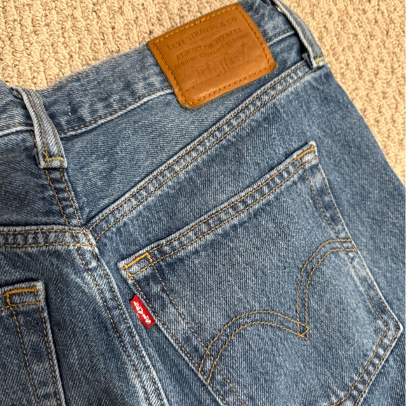 LEVIS Ribcage Wide Leg Jeans - Picture 10 of 11